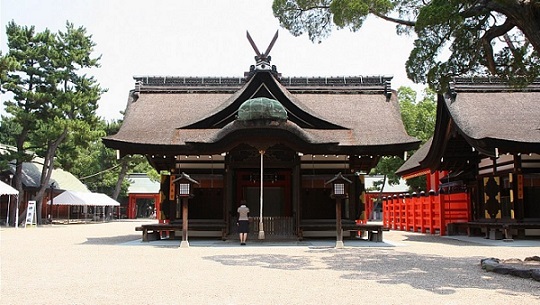Explore the Sumiyoshi Shrine - Things To Do In Japan Osaka